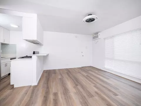 2469 S Robertson Blvd, Los Angeles, CA 90034