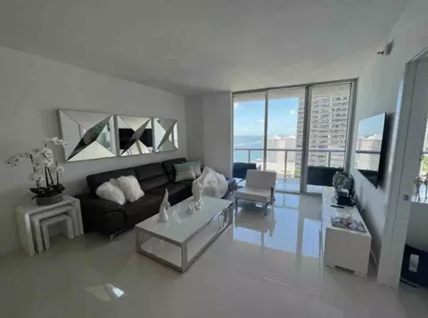 485 Brickell Ave, Miami, FL 33131