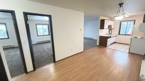 1710 49th St S, Fargo, ND 58103 photo 2