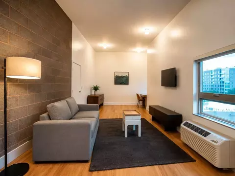 135 Adams St, Denver, CO 80206