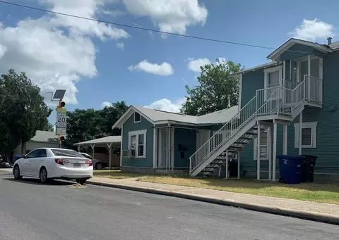 1701 Dawson St, San Antonio, TX 78202