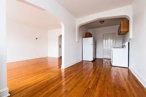 222 E 109th St, Chicago, IL 60628 photo 6