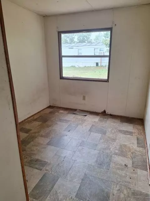 325 Tanglewood Dr, Madison Heights, VA 24572