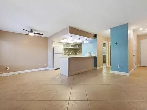 10636 Dabney Dr, San Diego, CA 92126