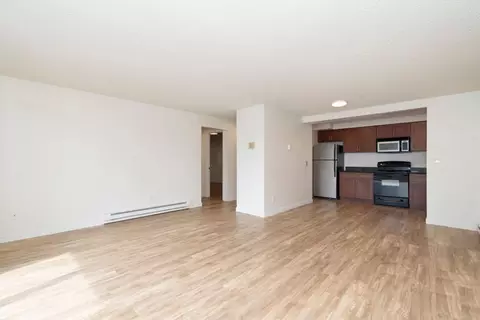 2005 13th Ave W, Seattle, WA 98119