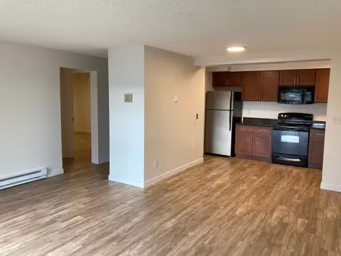 2005 13th Ave W, Seattle, WA 98119
