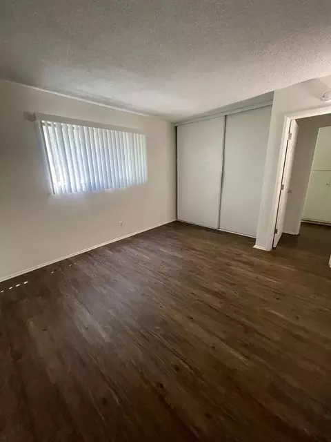 35 Esperanza Ave, Long Beach, CA 90802 photo 4