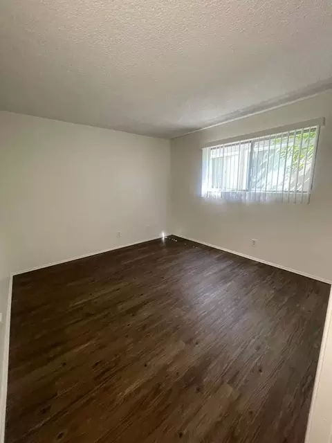 35 Esperanza Ave, Long Beach, CA 90802 photo 5