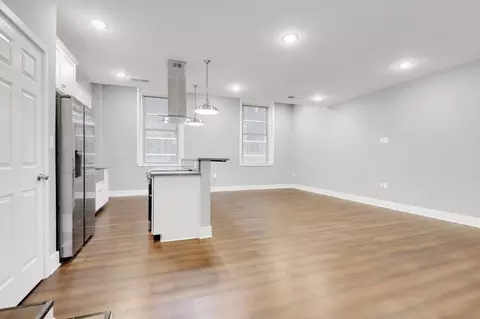 19 E Fayette St, Baltimore, MD 21202