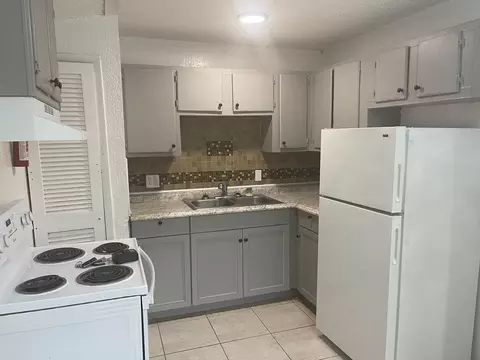 4570 Transport Rd, Bartow, FL 33830