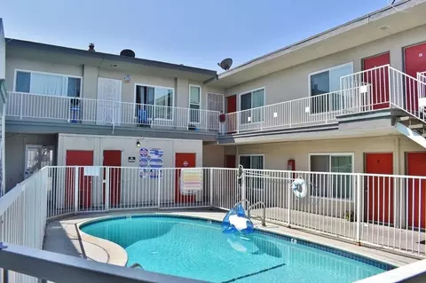 4050 W El Segundo Blvd, Hawthorne, CA 90250