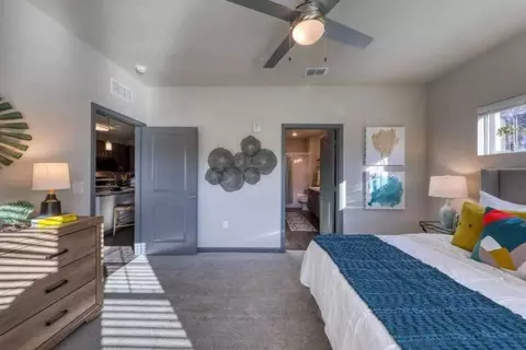 12517 Beach Blvd, Jacksonville, FL 32246 photo 9