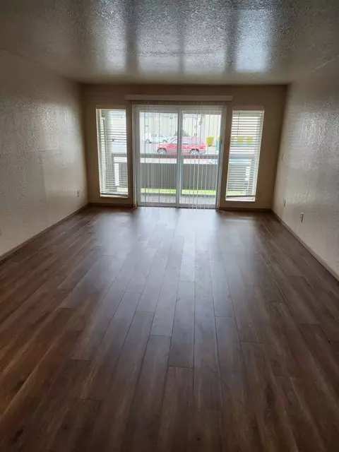 1521 N 26th St, Mount Vernon, WA 98273 photo 4