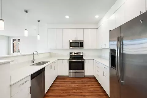 101 John St, Seattle, WA 98109