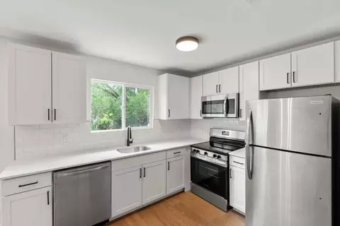 1360 Ocala Rd, Tallahassee, FL 32304