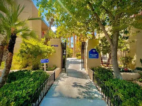 Maryland Ave, Las Vegas, NV 89121 photo 14