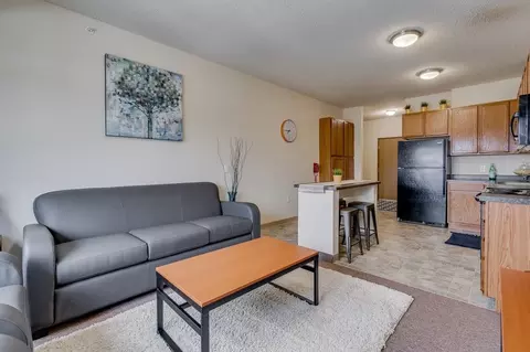 305 5th Ave S, Saint Cloud, MN 56301