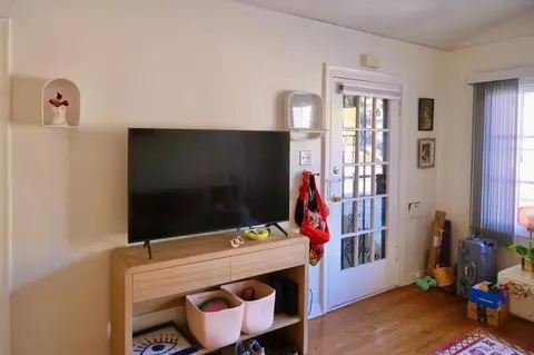 3524 Ellsworth St, Los Angeles, CA 90026 photo 5