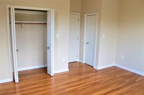 2070 Belmont Rd NW, Washington, DC 20009 photo 10
