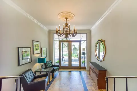 2070 Belmont Rd NW, Washington, DC 20009 photo 15