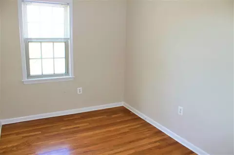 2070 Belmont Rd NW, Washington, DC 20009 photo 5
