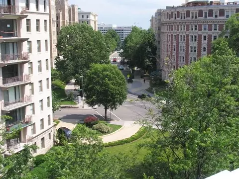 2070 Belmont Rd NW, Washington, DC 20009 photo 31