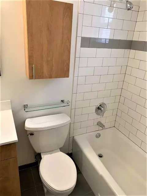 2070 Belmont Rd NW, Washington, DC 20009 photo 22