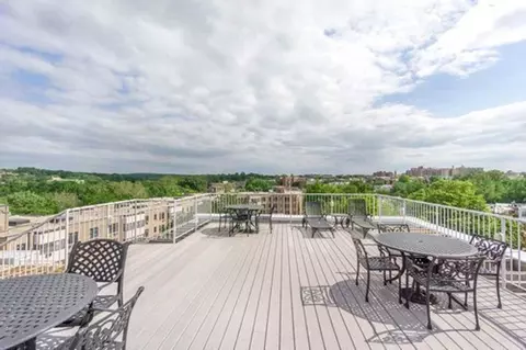 2070 Belmont Rd NW, Washington, DC 20009 photo 18