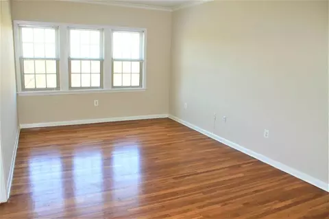 2070 Belmont Rd NW, Washington, DC 20009 photo 6