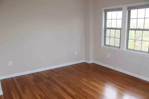 2070 Belmont Rd NW, Washington, DC 20009 photo 5