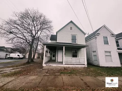 417 Fremont Ave NW, Grand Rapids, MI 49504