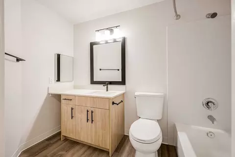2922 Western Ave, Seattle, WA 98121 photo 37