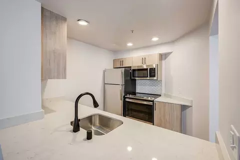 2922 Western Ave, Seattle, WA 98121 photo 36
