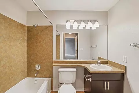 2922 Western Ave, Seattle, WA 98121 photo 30
