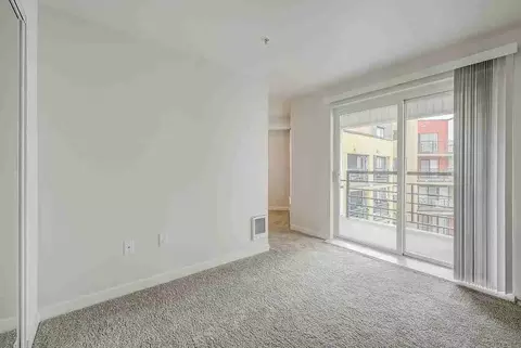2922 Western Ave, Seattle, WA 98121 photo 35