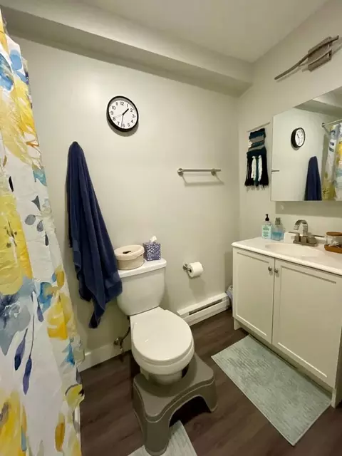222 Bradley Ave, Waterbury, CT 06708 photo 9
