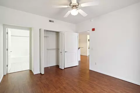 Stratford Residence, Urbana, IL 61801 photo 4