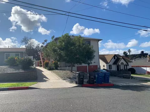 612 E Queen St, Inglewood, CA 90301 photo 9