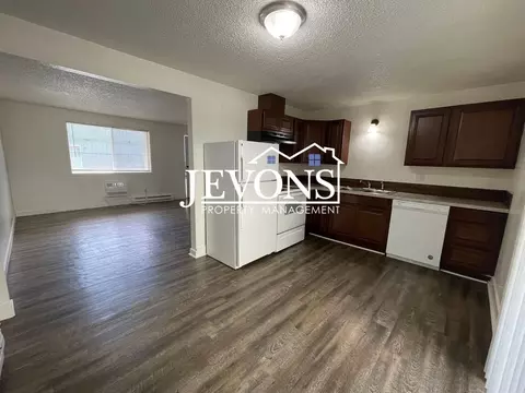 1208 Willow St, Yakima, WA 98902