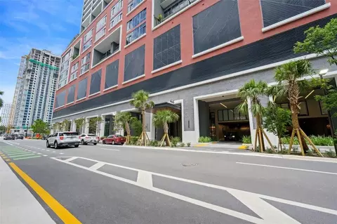 601 Northeast 1st Avenue, Miami, FL 33132 photo 49