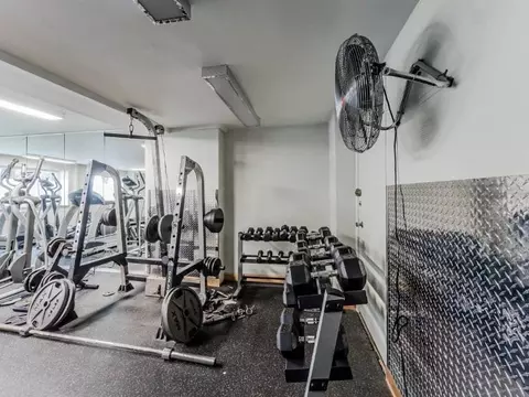 639 W Grace St, Chicago, IL 60613 photo 7