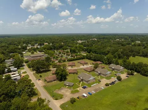 501 Martin Luther King Dr, Linden, AL 36748 photo 4
