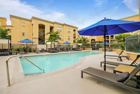 229 E Commonwealth Ave, Fullerton, CA 92832 photo 4