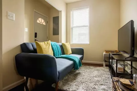 1734 H St NE, Washington, DC 20002
