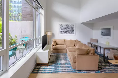 1145 Republican St, Seattle, WA 98109 photo 3