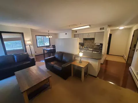 101 E Lotta St, Sioux Falls, SD 57105