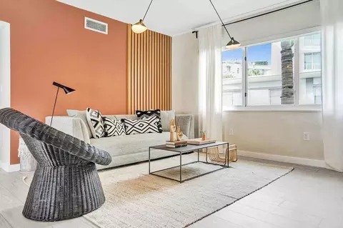 1340 Lincoln Rd, Miami Beach, FL 33139