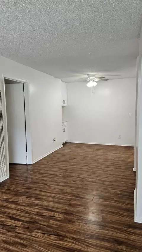 14300 Chestnut St, Westminster, CA 92683 photo 8