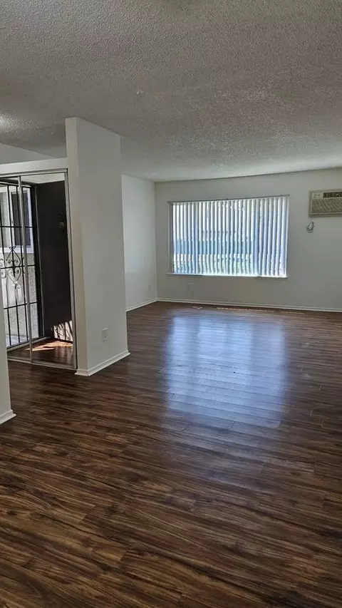 14300 Chestnut St, Westminster, CA 92683 photo 9