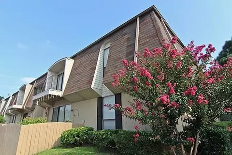 3920 Berwyn Dr S, Mobile, AL 36608 photo 3
